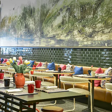 The Editory House Ribeira 4* Oporto