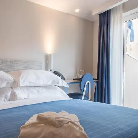 The Editory House Ribeira 4* Oporto
