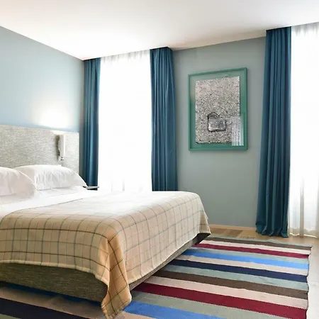 The Editory House Ribeira 4* Oporto