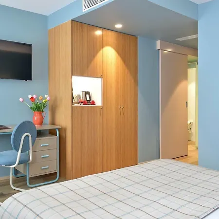 The Editory House Ribeira 4* Oporto