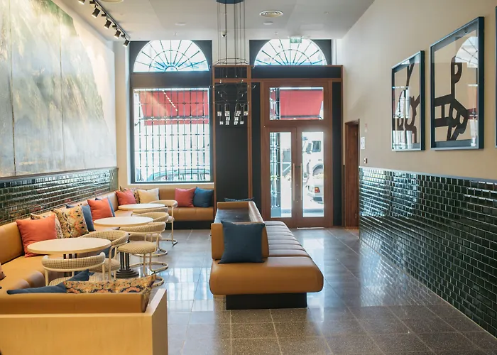 The Editory House Ribeira 4* פורטו