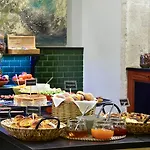 The Editory House Ribeira 4* Porto