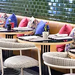 The Editory House Ribeira Porto