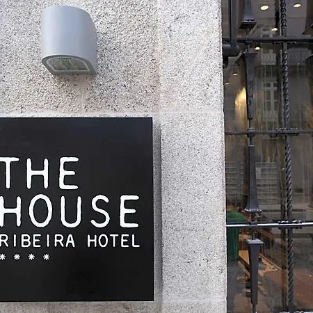 The Editory House Ribeira 4*