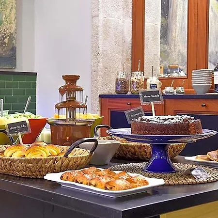 Hotel The Editory House Ribeira Oporto