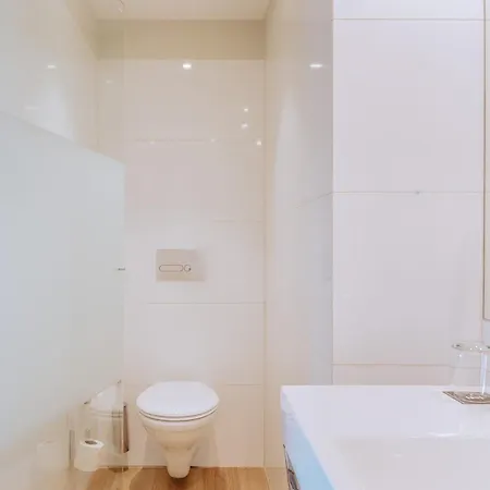 The Editory House Ribeira 4* Oporto
