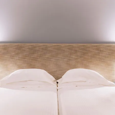 The Editory House Ribeira 4*