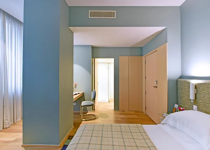 The Editory House Ribeira 4*