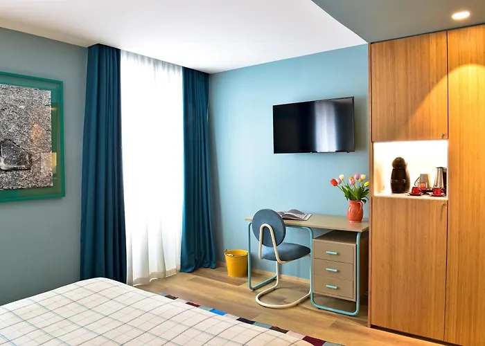 Отель The Editory House Ribeira