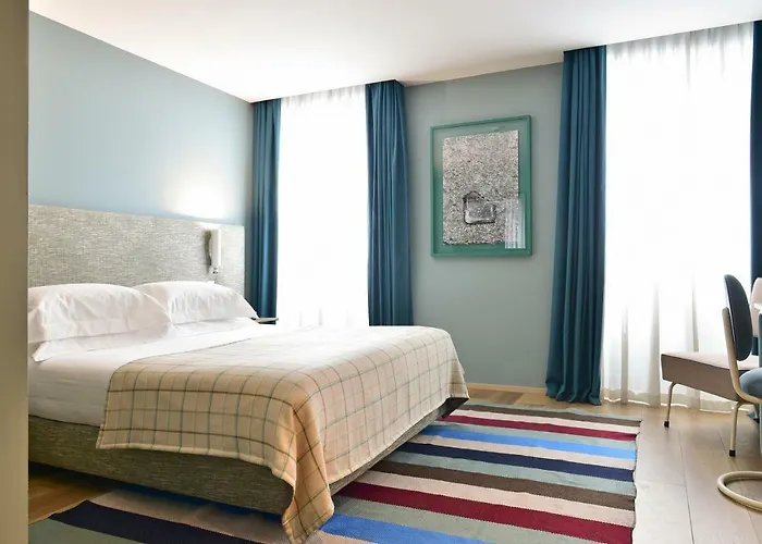 The Editory House Ribeira 4* Порту