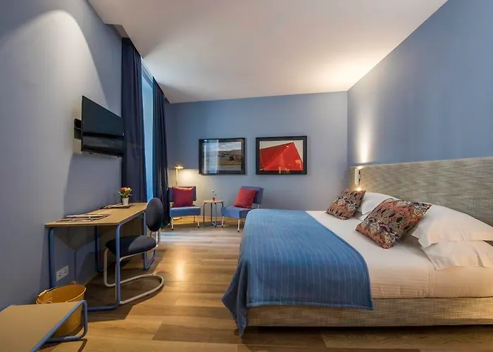 The Editory House Ribeira 4* 포르투