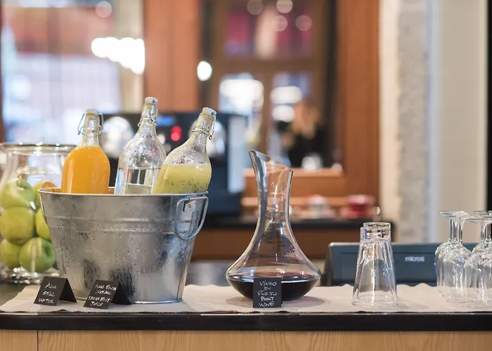 호텔 The Editory House Ribeira 4*